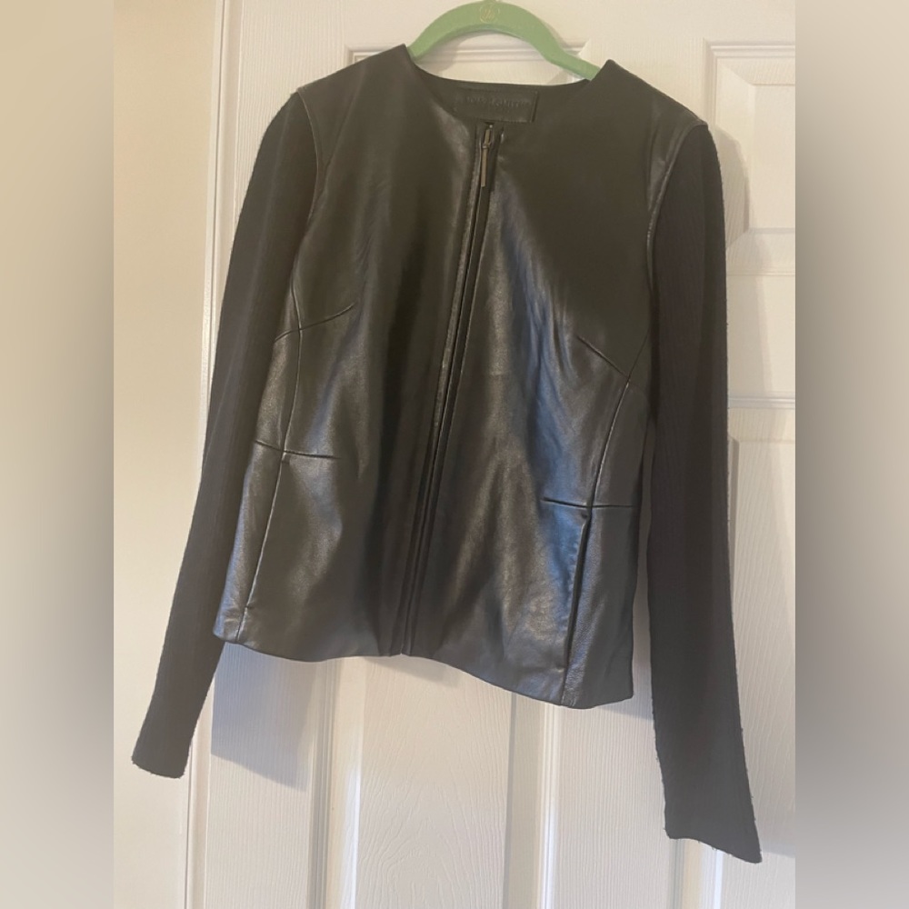 Excellent condition genuine leather and knit combo sweater jacket size small